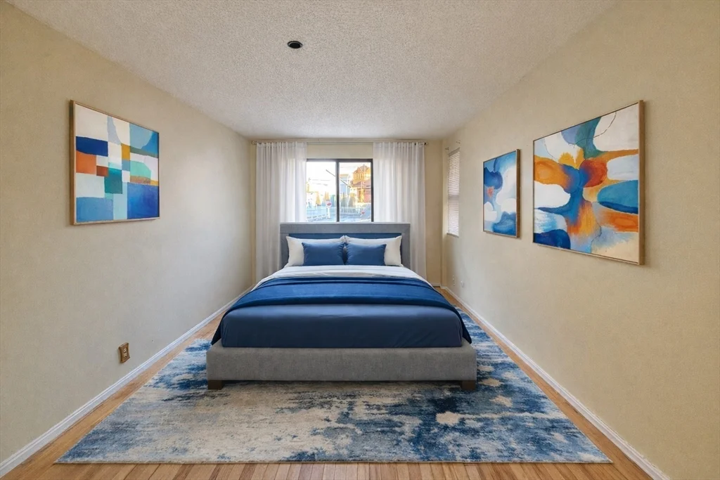 24 Corey St, Everett