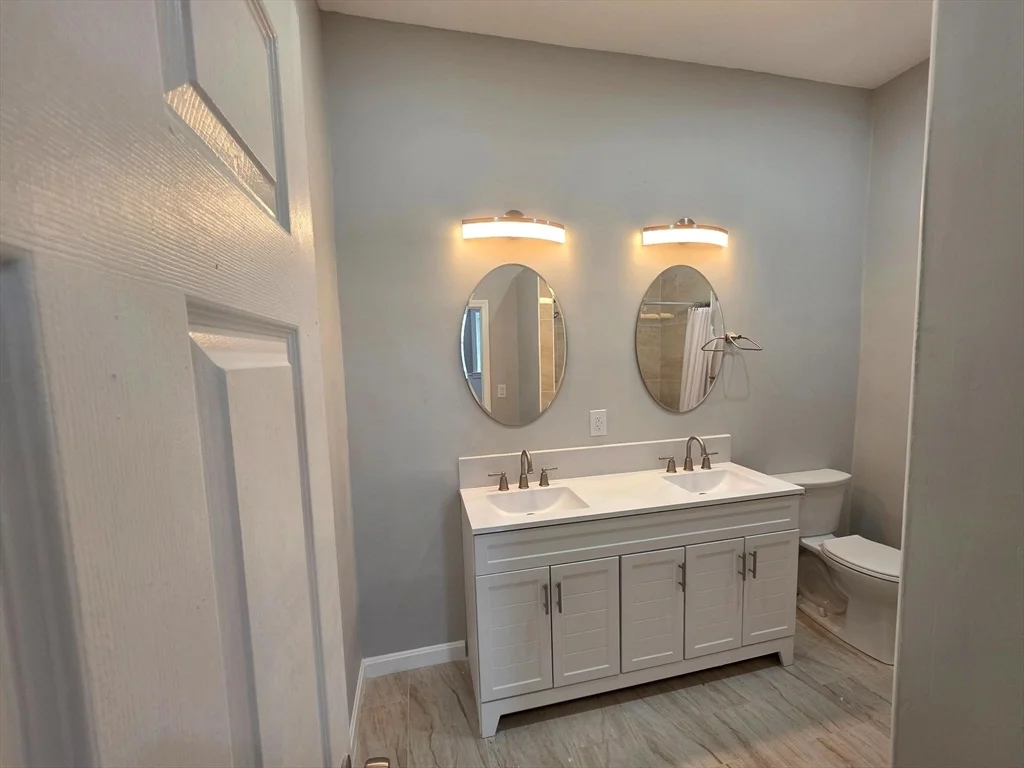 5 Beacon St, Clinton