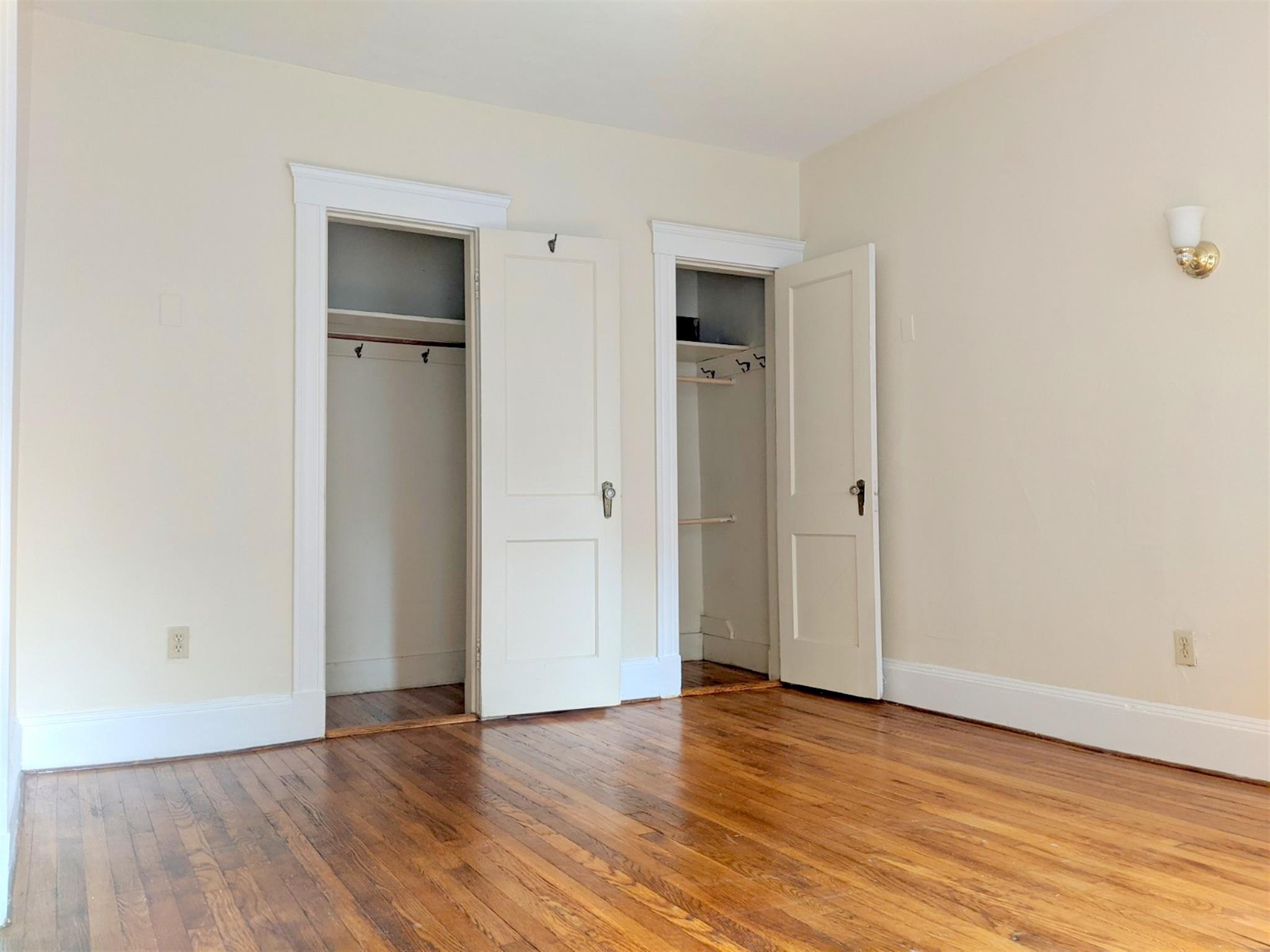 Studio bed, 1 bath apartment for rent at 10 Agassiz St, Porter Square — photo 5 of 15