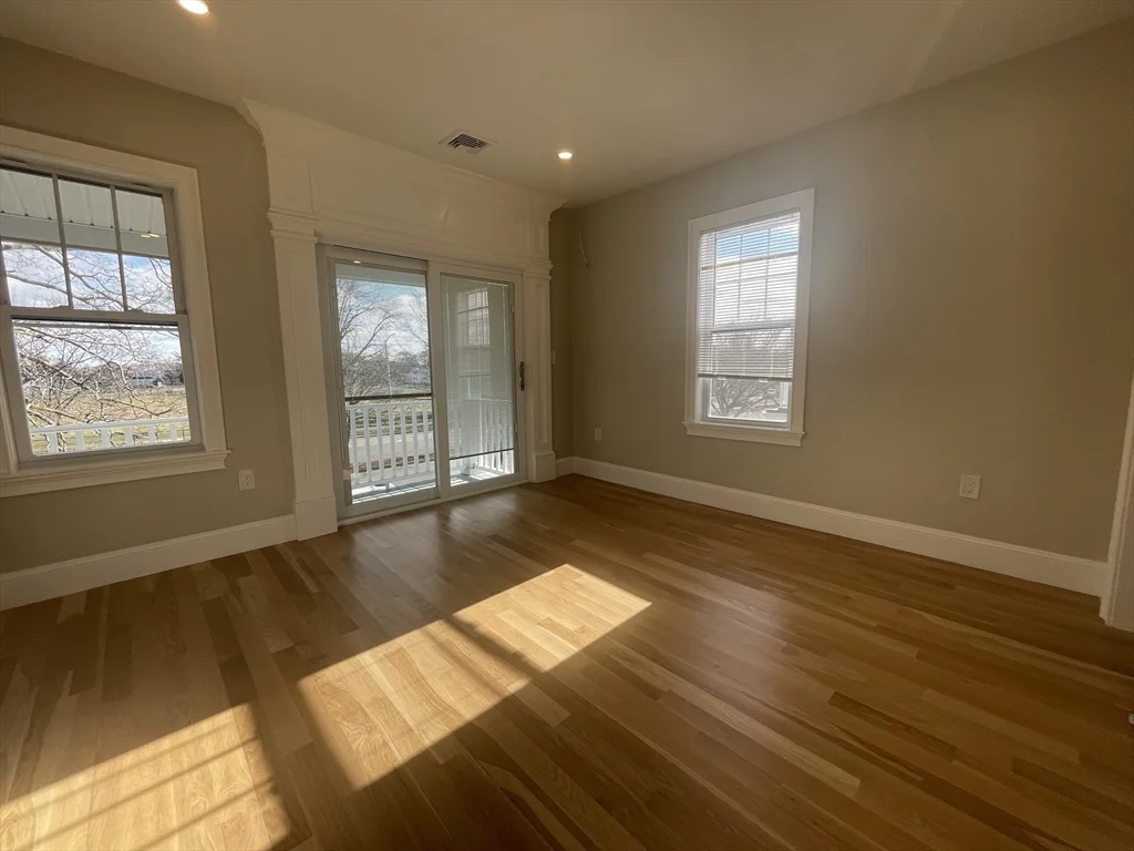 1166 Fellsway, Malden