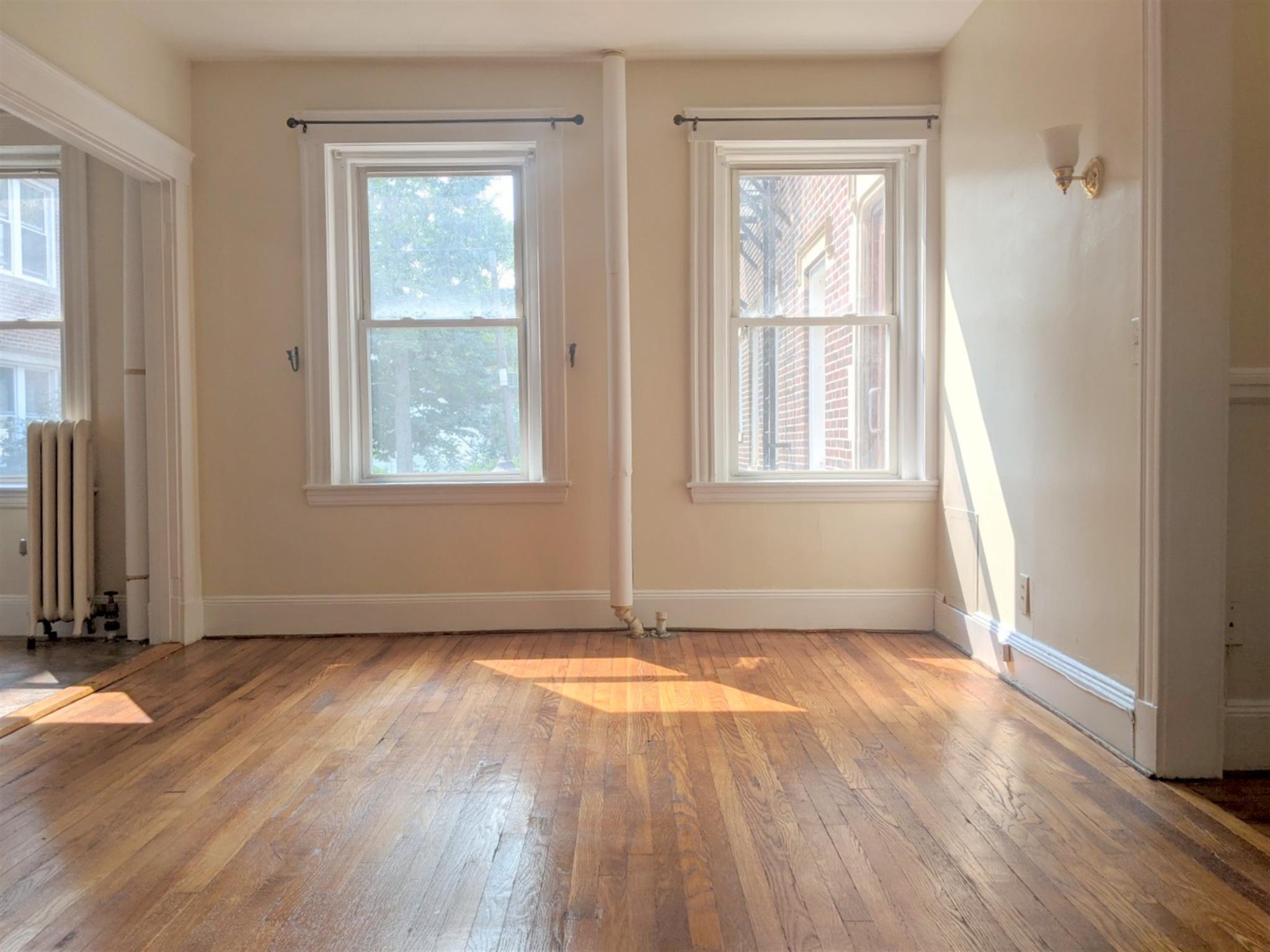 Studio bed, 1 bath apartment for rent at 10 Agassiz St, Porter Square — photo 7 of 15