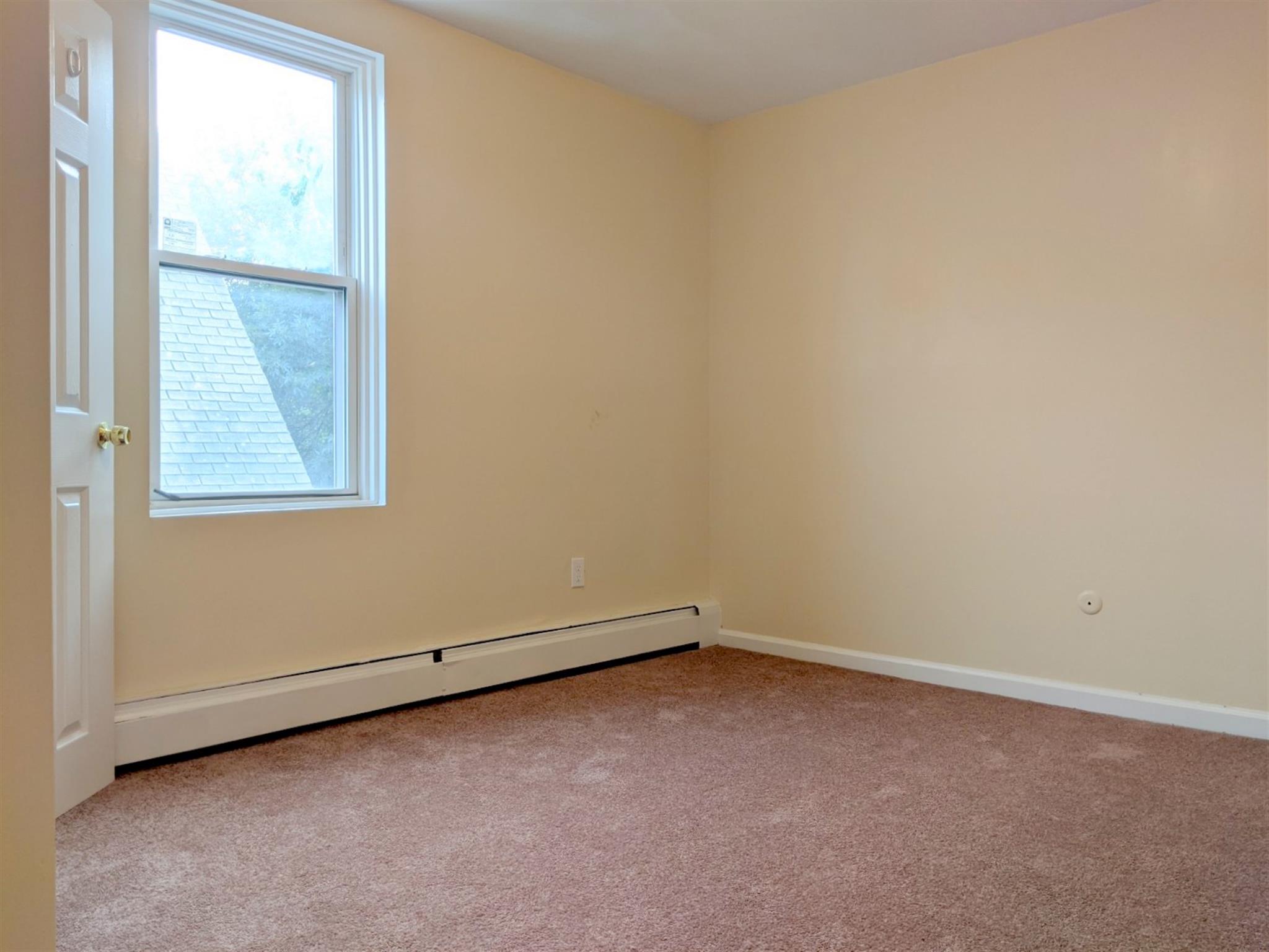2 bed, 1 bath apartment for rent at 173 Hampshire St Unit 6, Central Square — photo 4 of 17