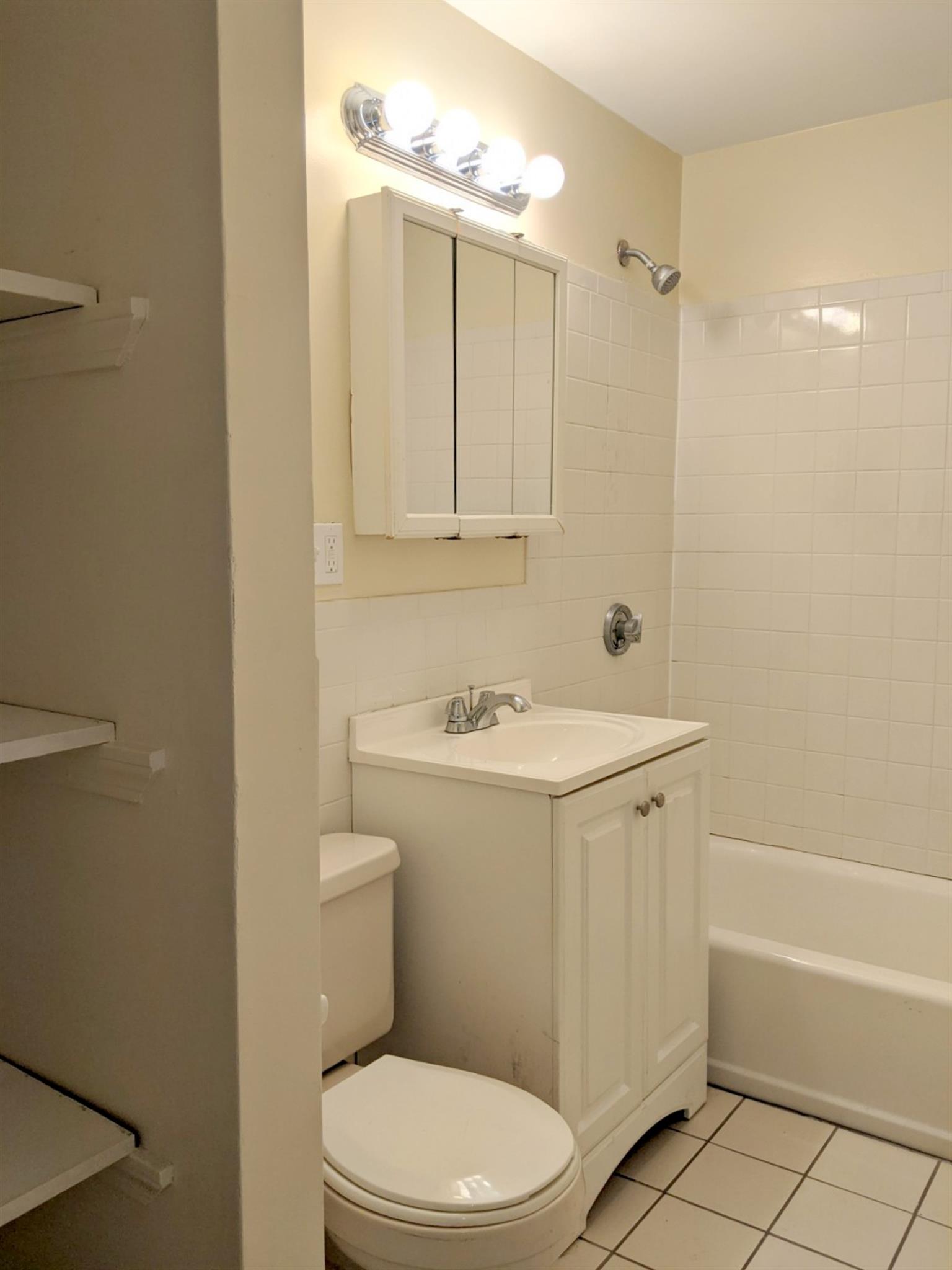 2 bed, 1 bath apartment for rent at 173 Hampshire St Unit 6, Central Square — photo 3 of 17