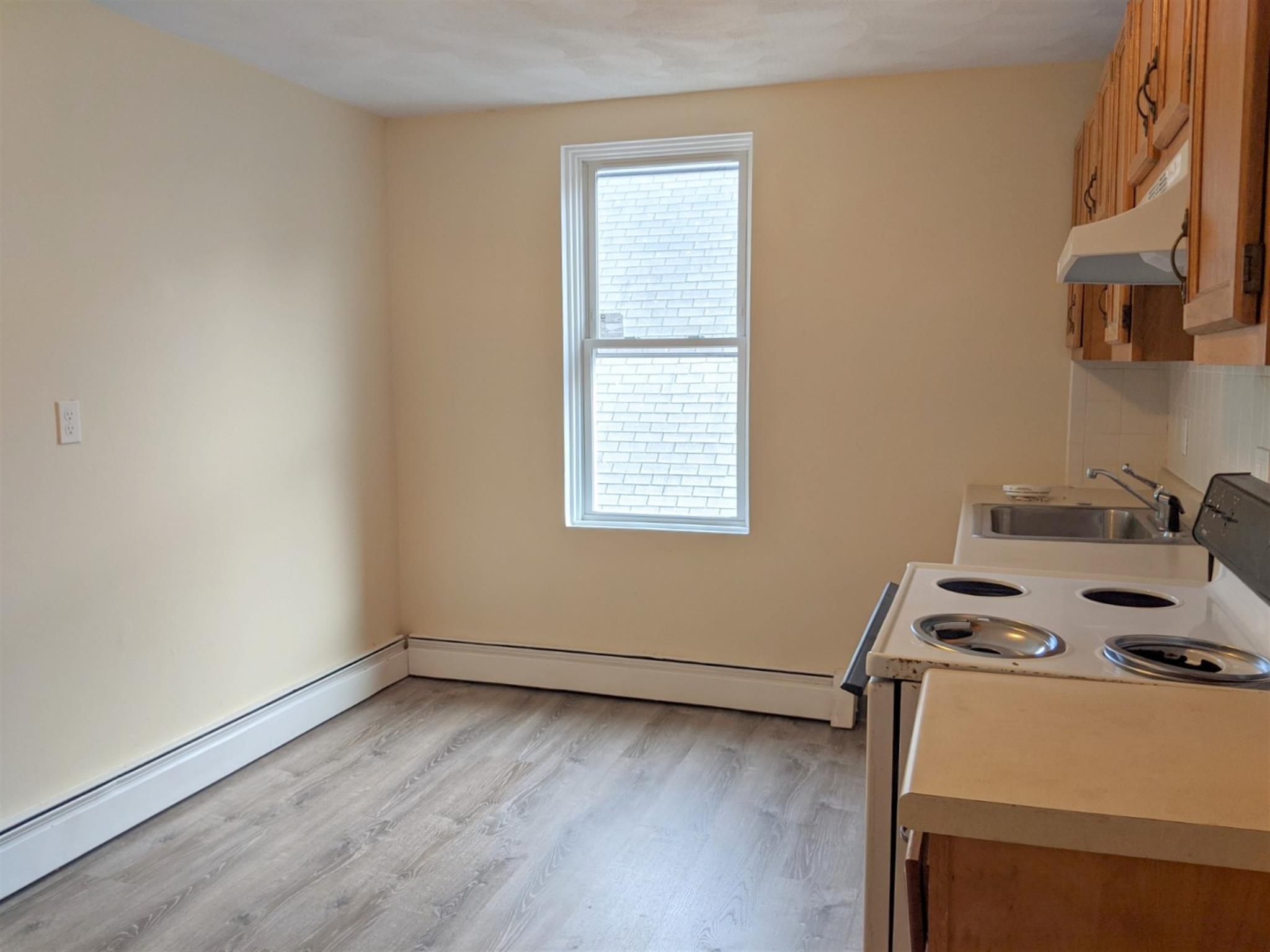 2 bed, 1 bath apartment for rent at 173 Hampshire St Unit 6, Central Square — photo 6 of 17