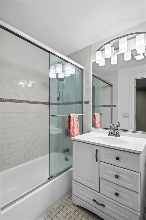 6 Bristol St, Wellington-Harrington