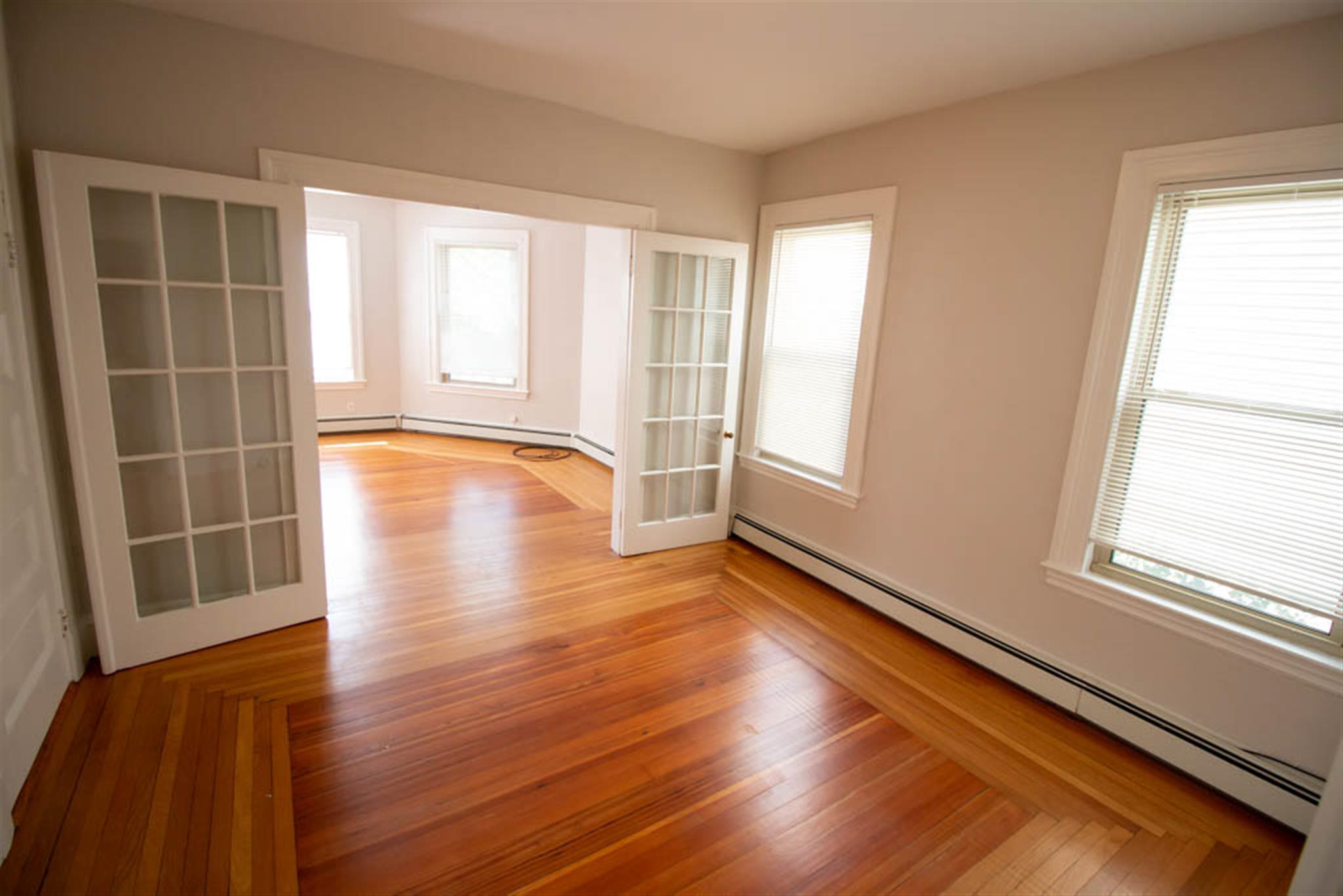 2.5 bed, 1 bath apartment for rent at 94 Boston Ave Unit 2, Medford — photo 6 of 16