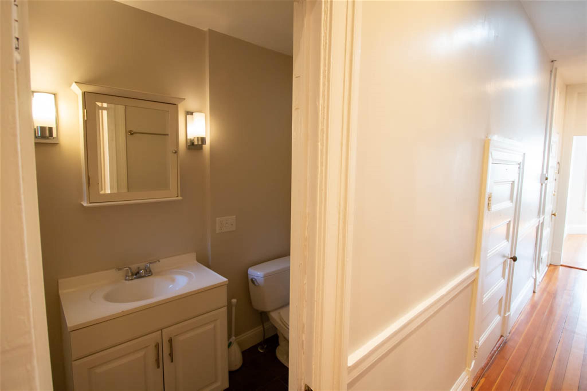 2.5 bed, 1 bath apartment for rent at 94 Boston Ave Unit 2, Medford — photo 9 of 16
