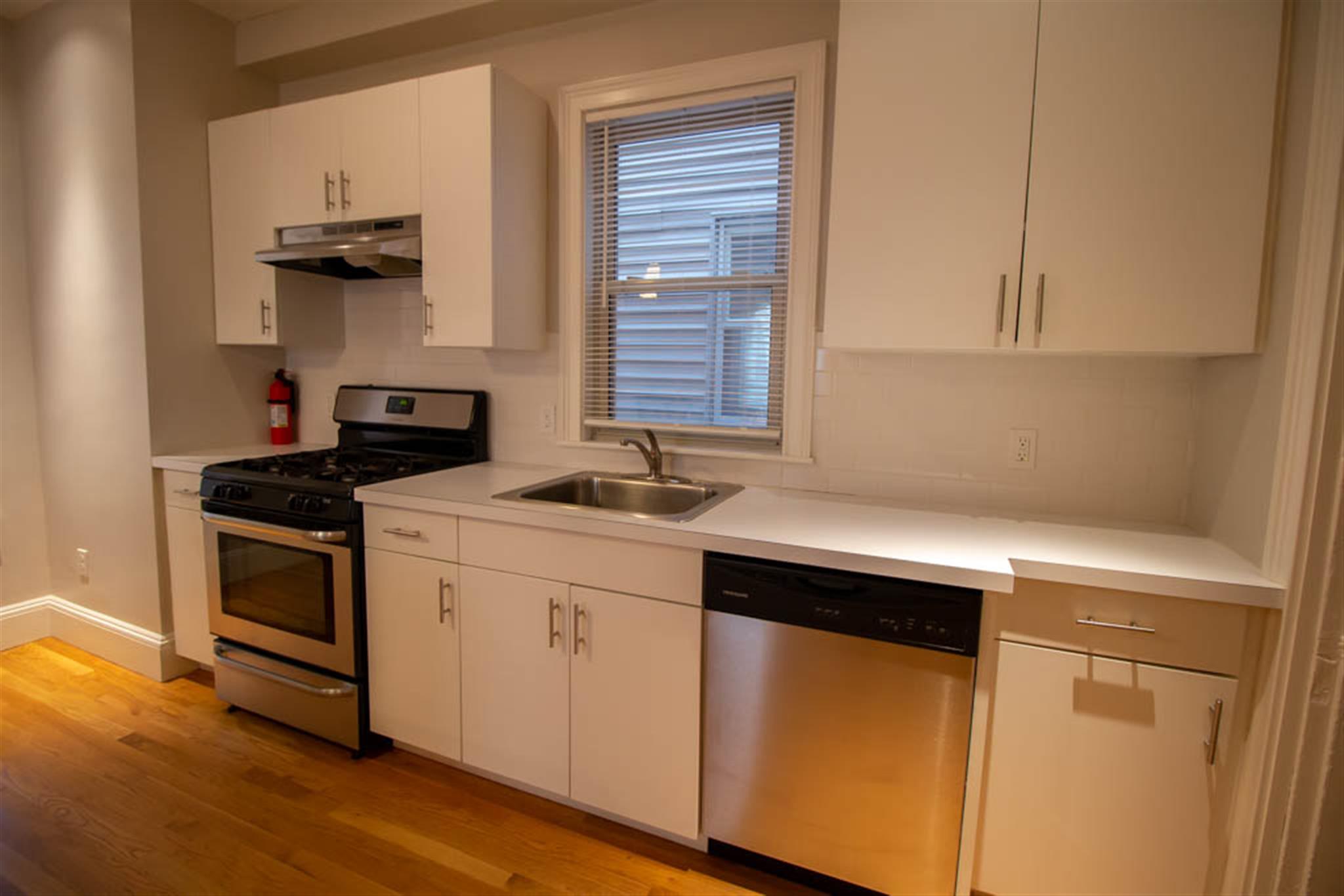 2.5 bed, 1 bath apartment for rent at 94 Boston Ave Unit 2, Medford — photo 16 of 16