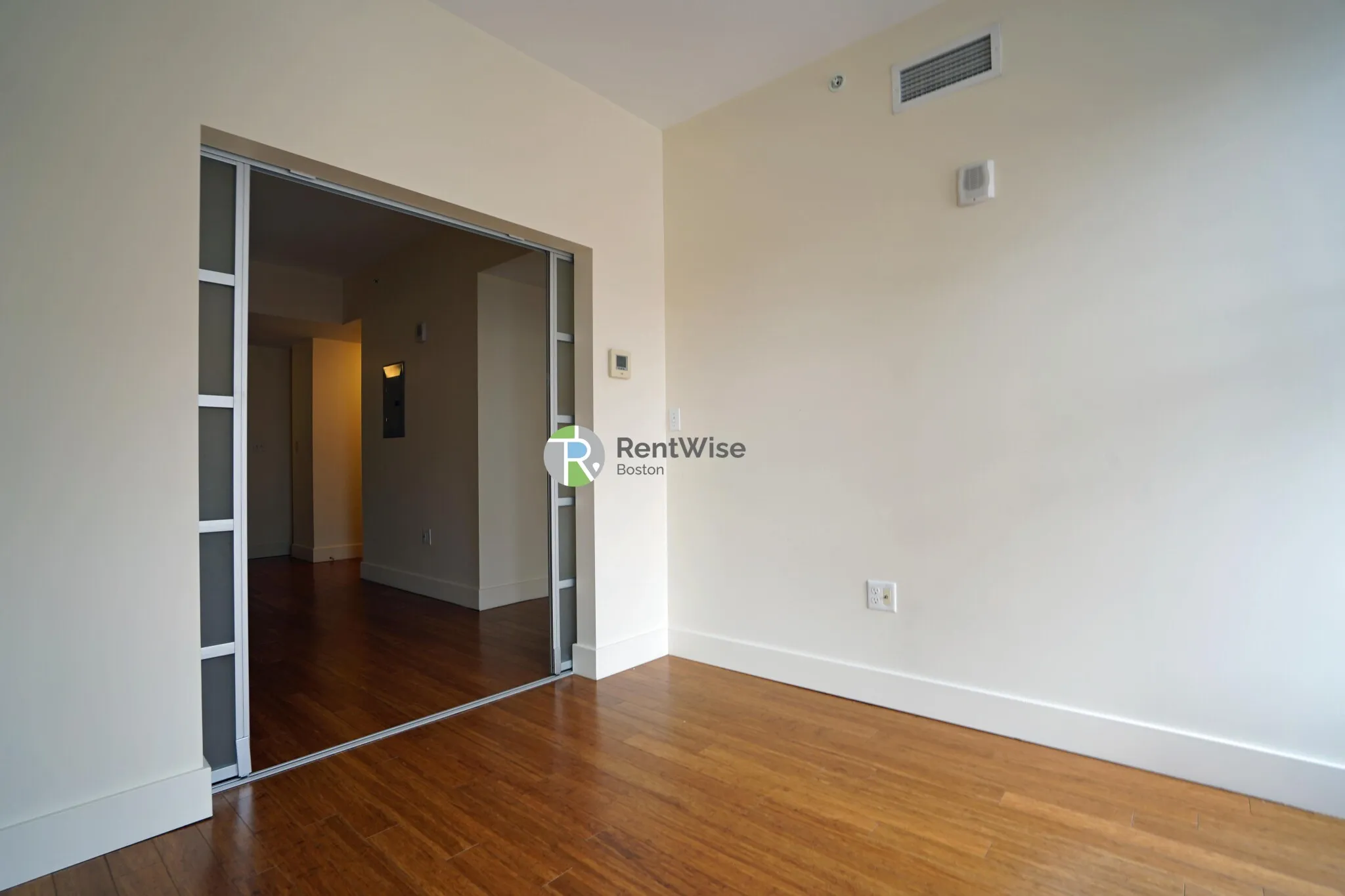 8 Winter St, Downtown