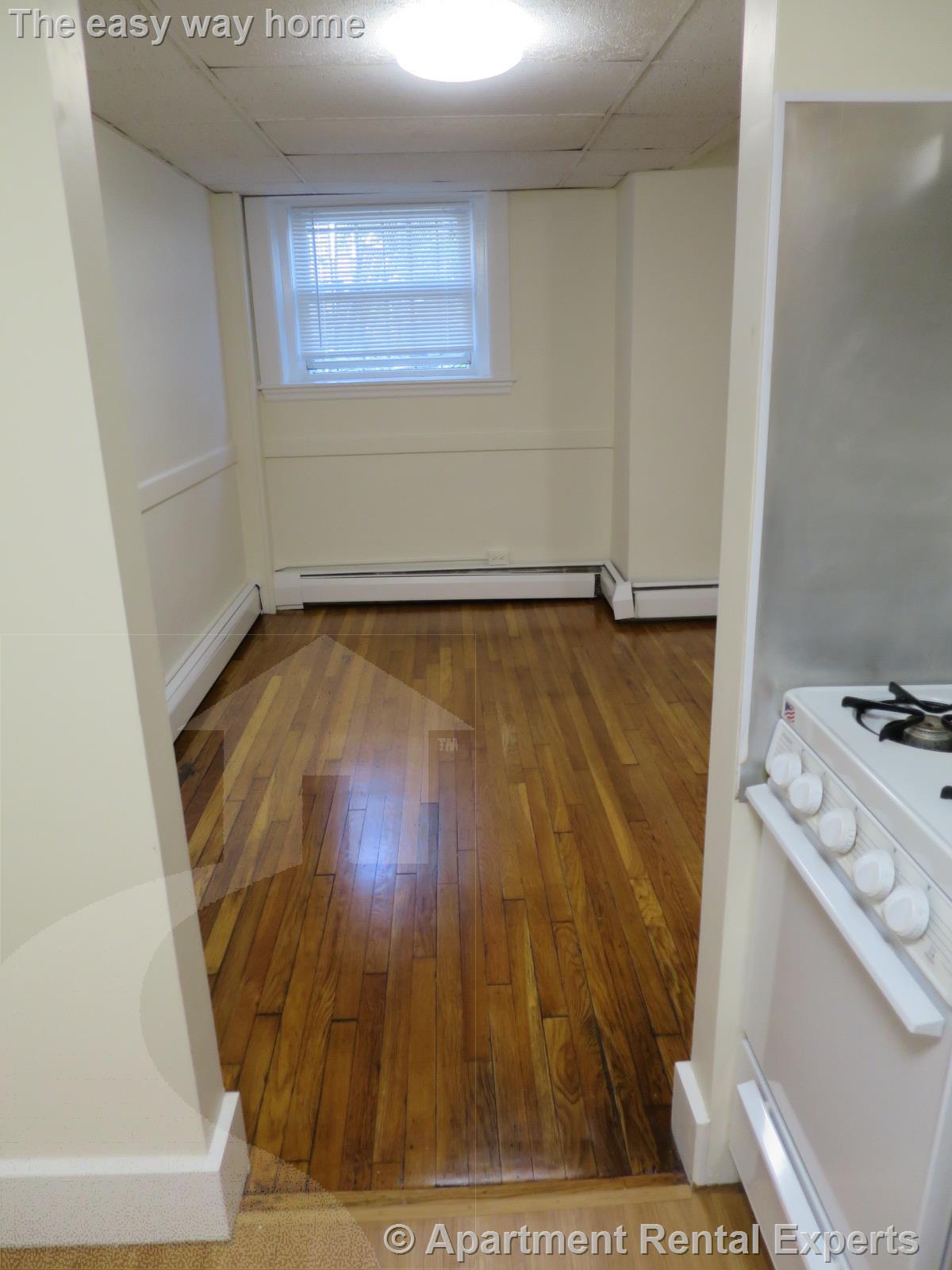 36 College Ave, Davis Square