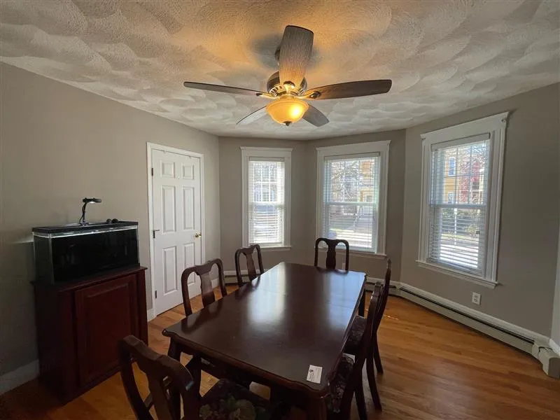 112 Boston Ave, Powder House Square