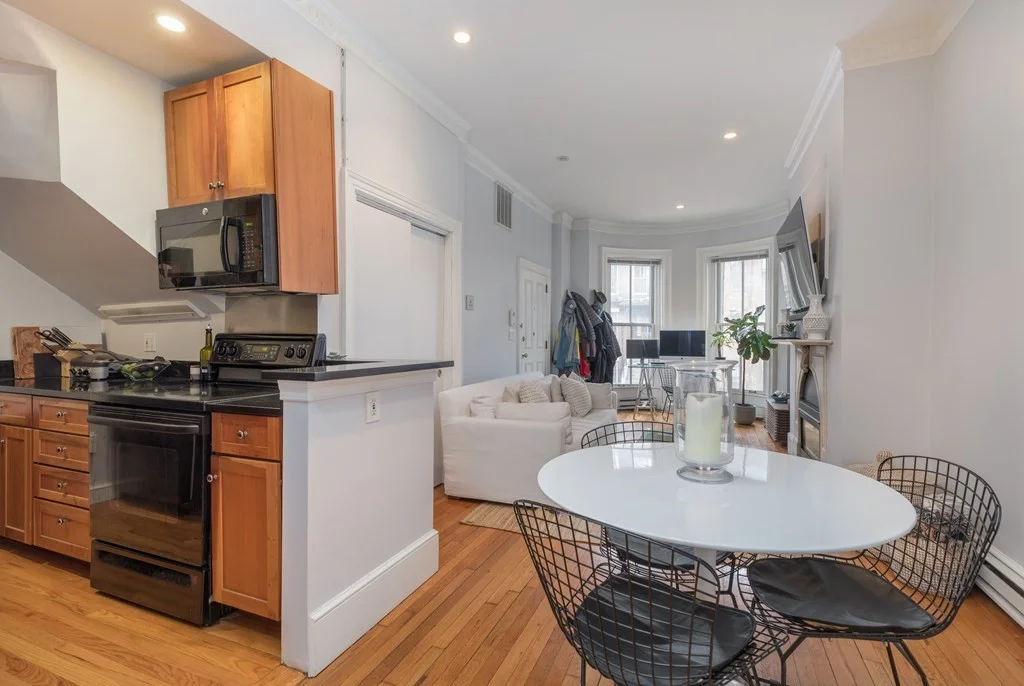 87 Appleton, South End