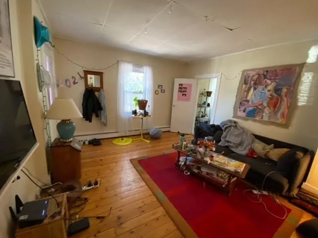 54 Williams, Northampton