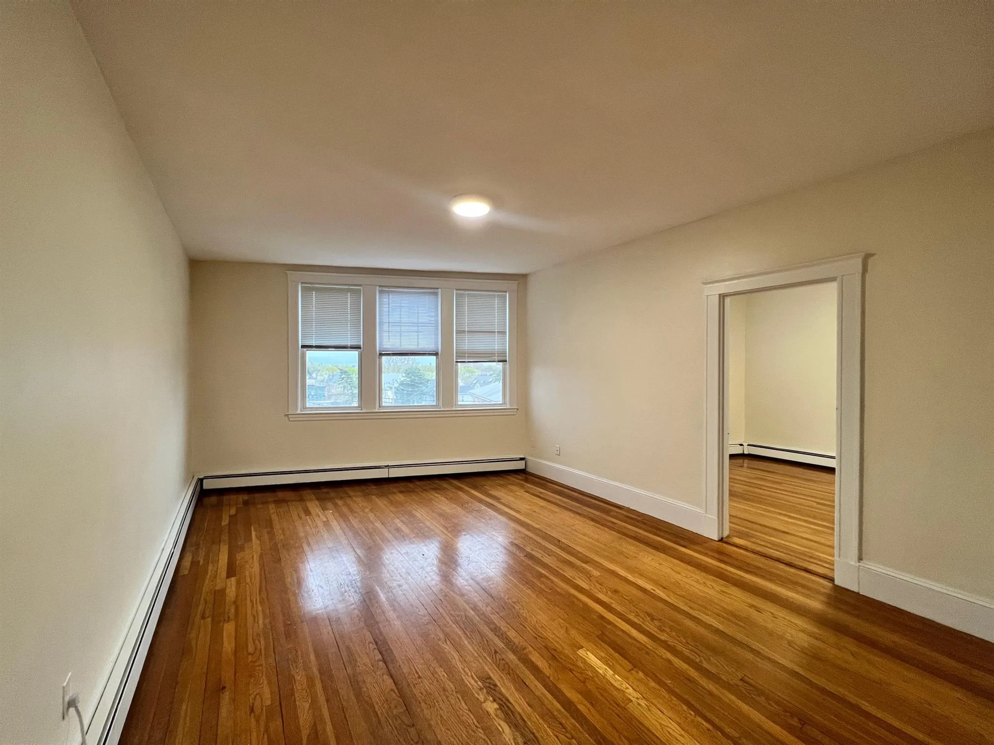 206 Massachusetts Ave, East Arlington