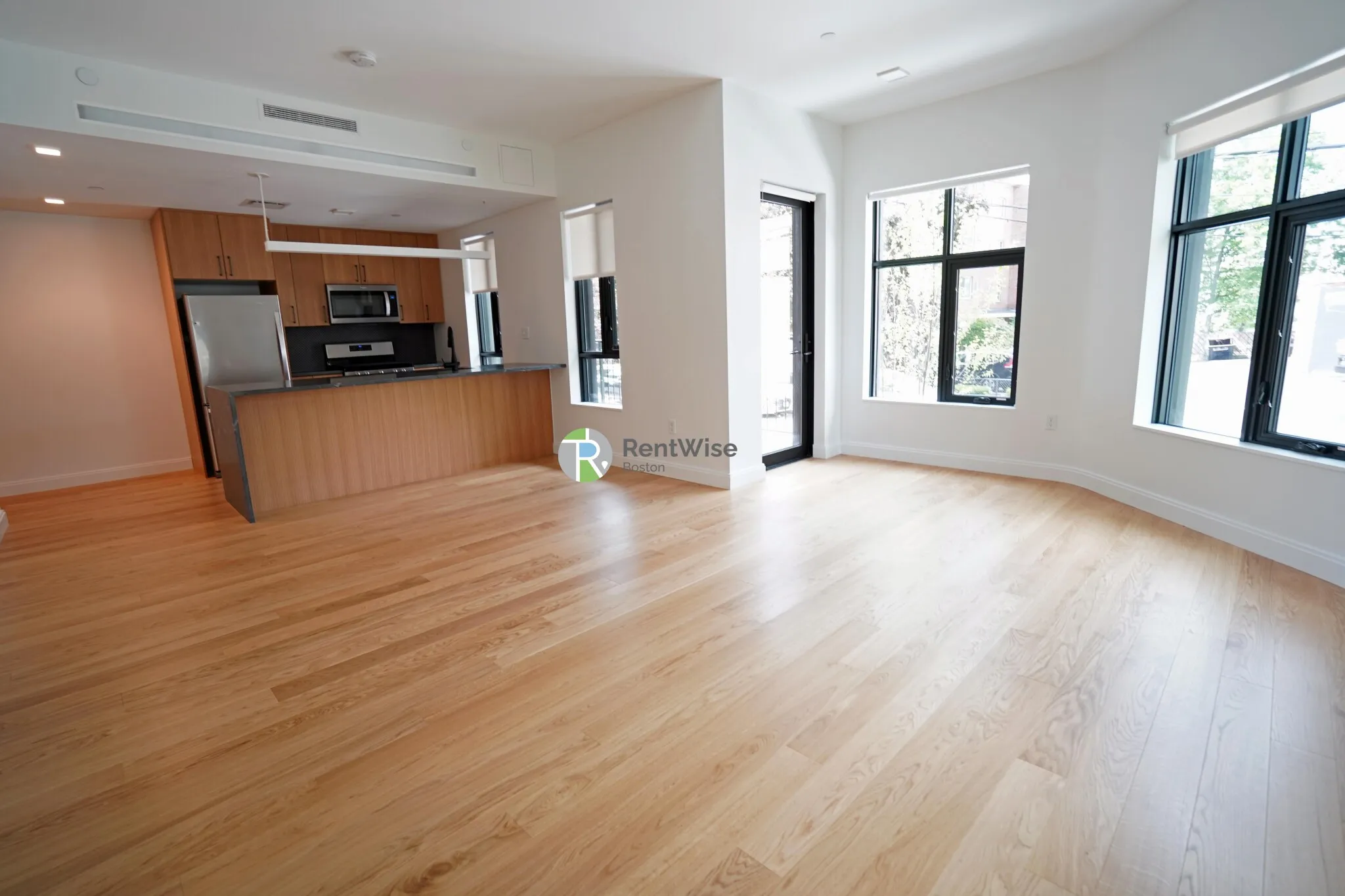 83 Gardner St, Allston