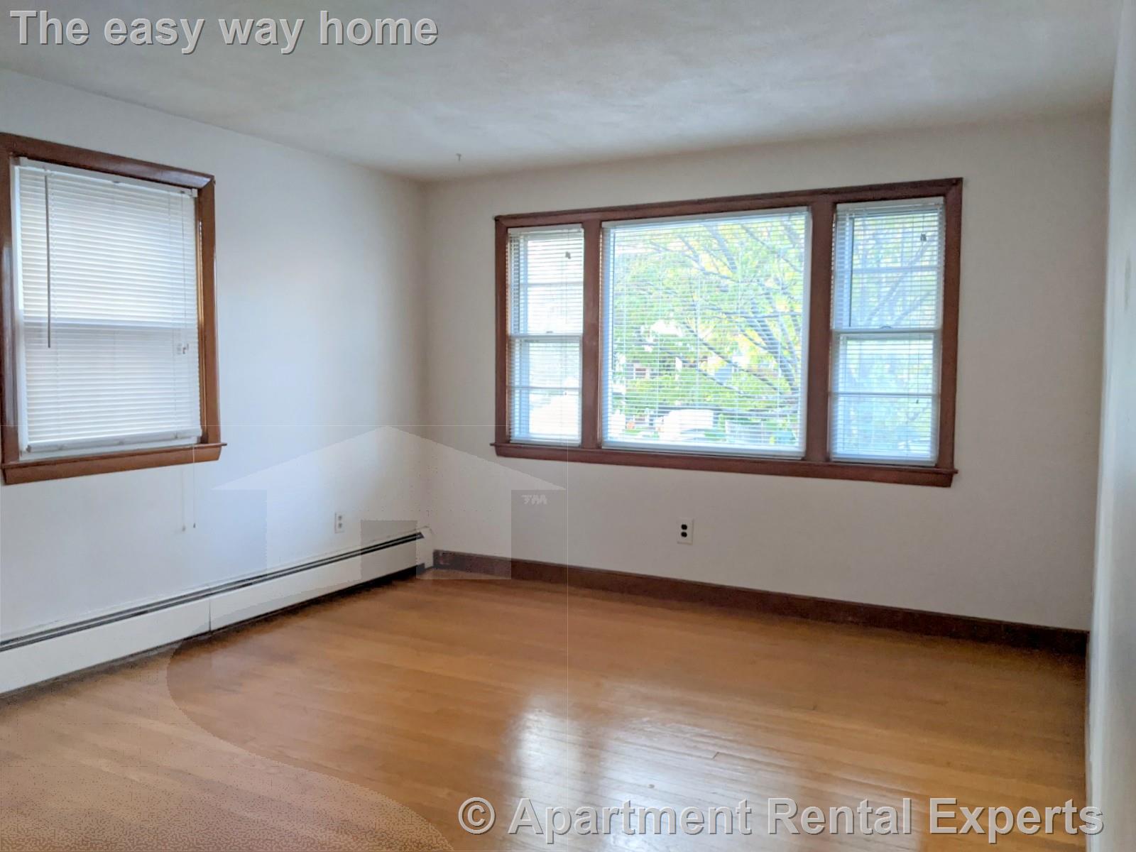 400 Walden St, Huron Village