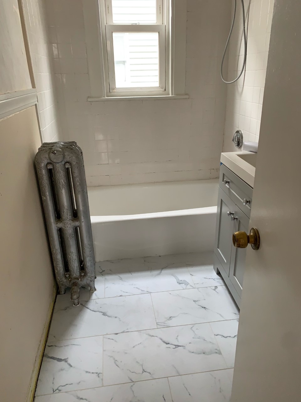 2 bed, 1 bath apartment for rent at 26 Hinckley St Unit 2, Dorchester — photo 3 of 23