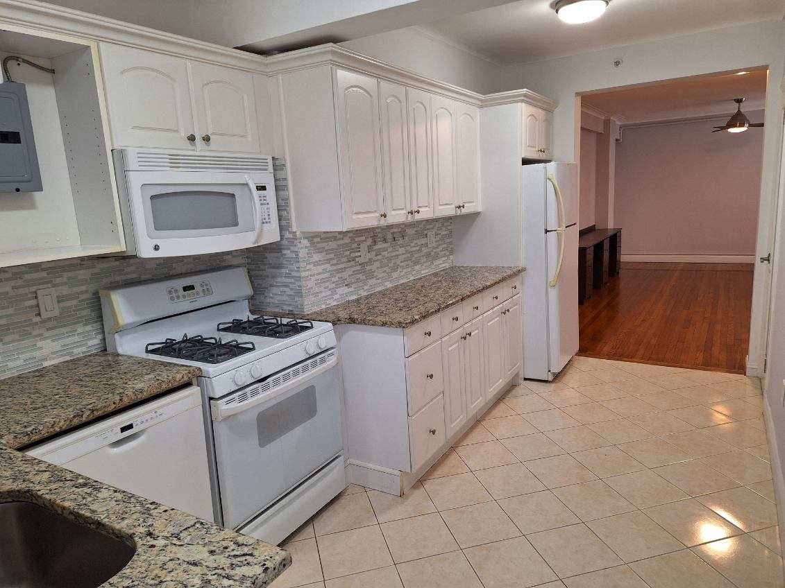 1 bed, 1 bath apartment for rent at 1450 Beacon St Unit 503, Corey Hill — photo 7 of 15