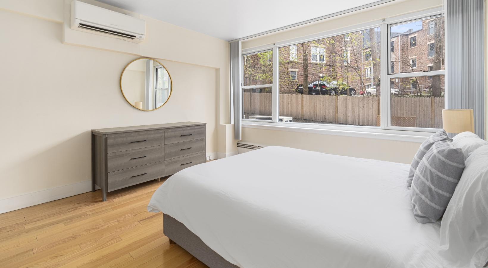 1440 Beacon St, Corey Hill