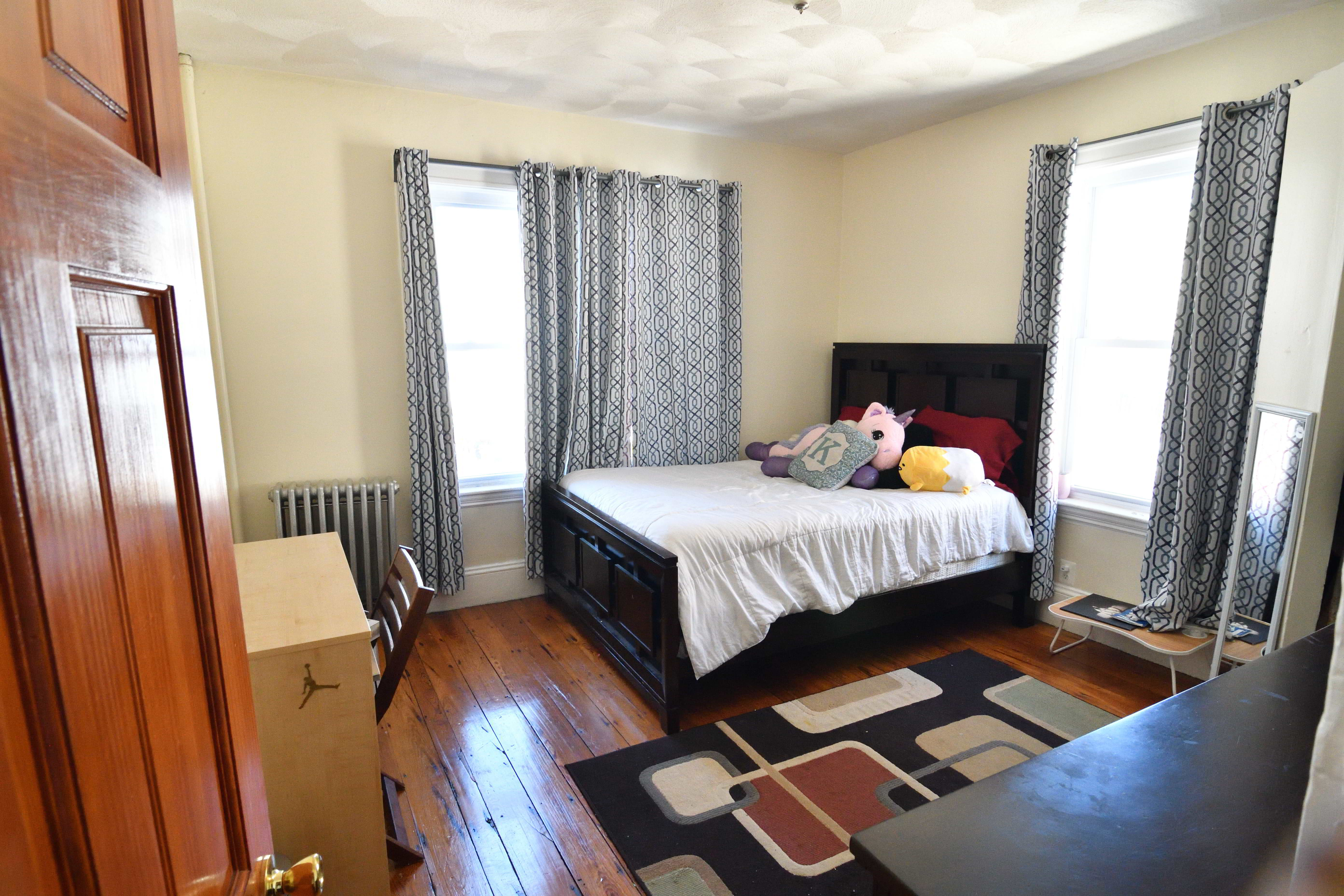 5 bed, 3 bath apartment for rent at 592 Park Unit House, Dorchester — photo 12 of 21