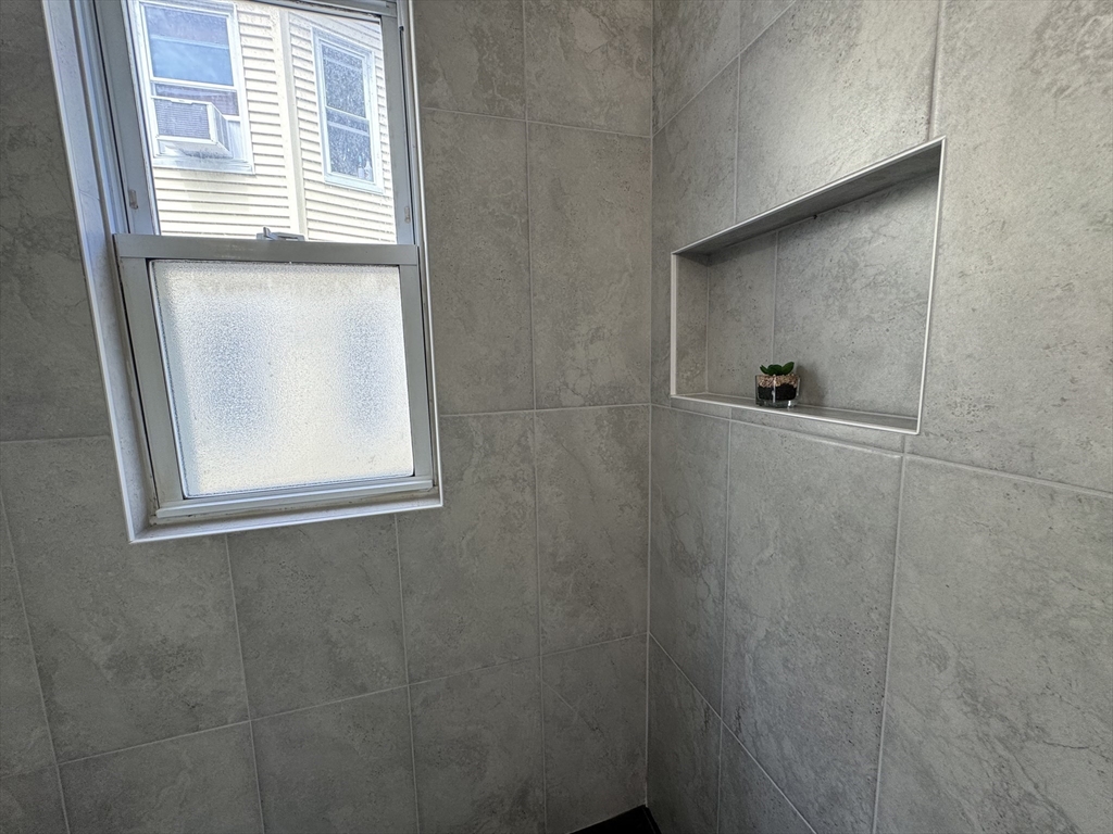 269 Alewife Brook Pkwa, West Somerville