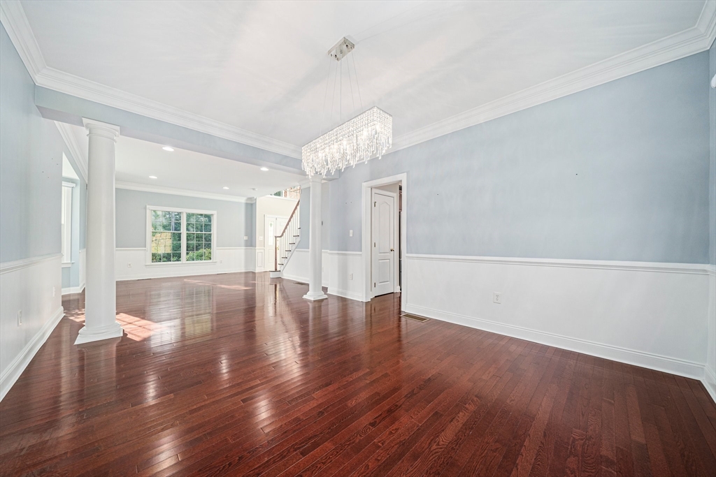 24 Endean Dr, Walpole