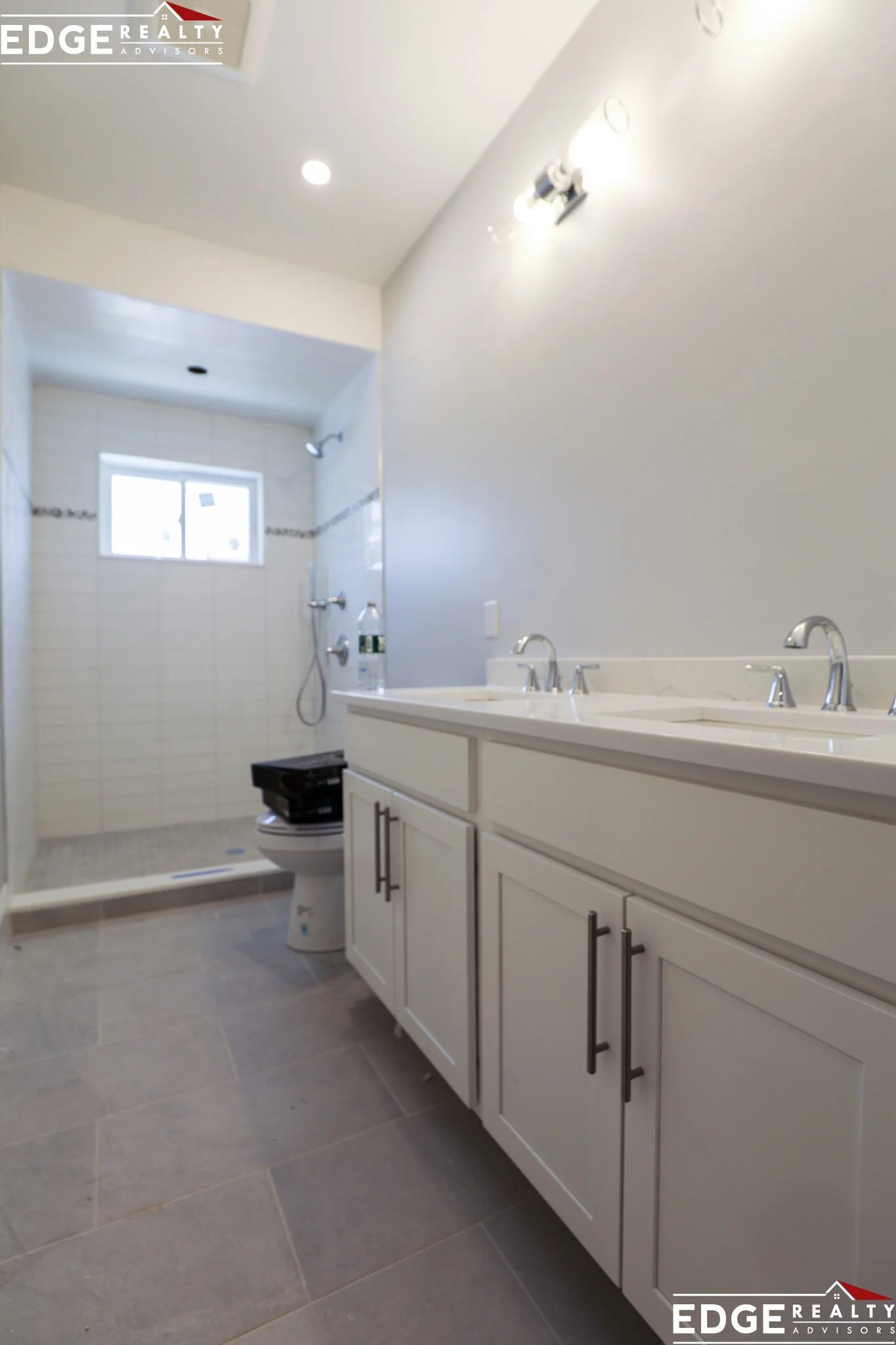 2 Oakland St, Brighton