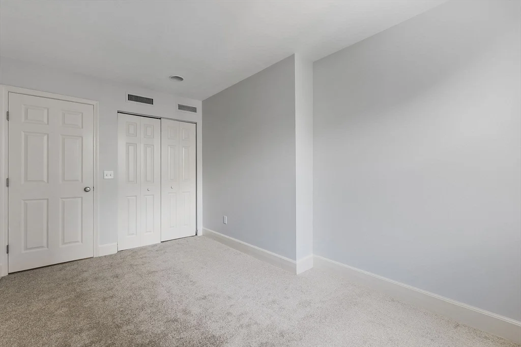 403 Marlborough St, Back Bay