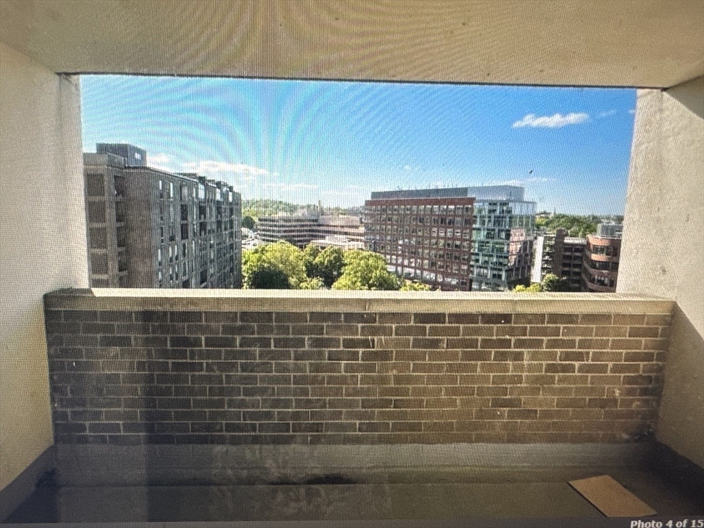 33 Pond Ave, Brookline