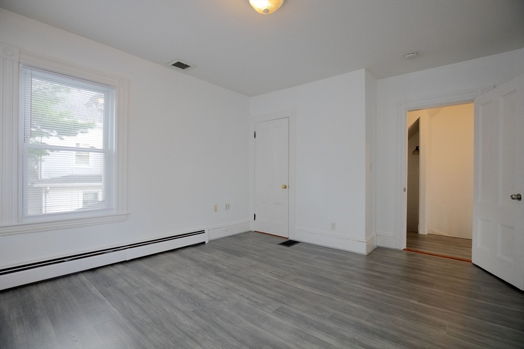 115 Taylor St, Waltham