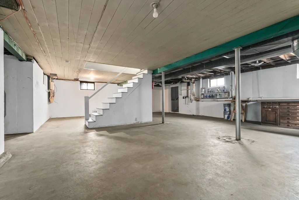 24 Garden St, Danvers