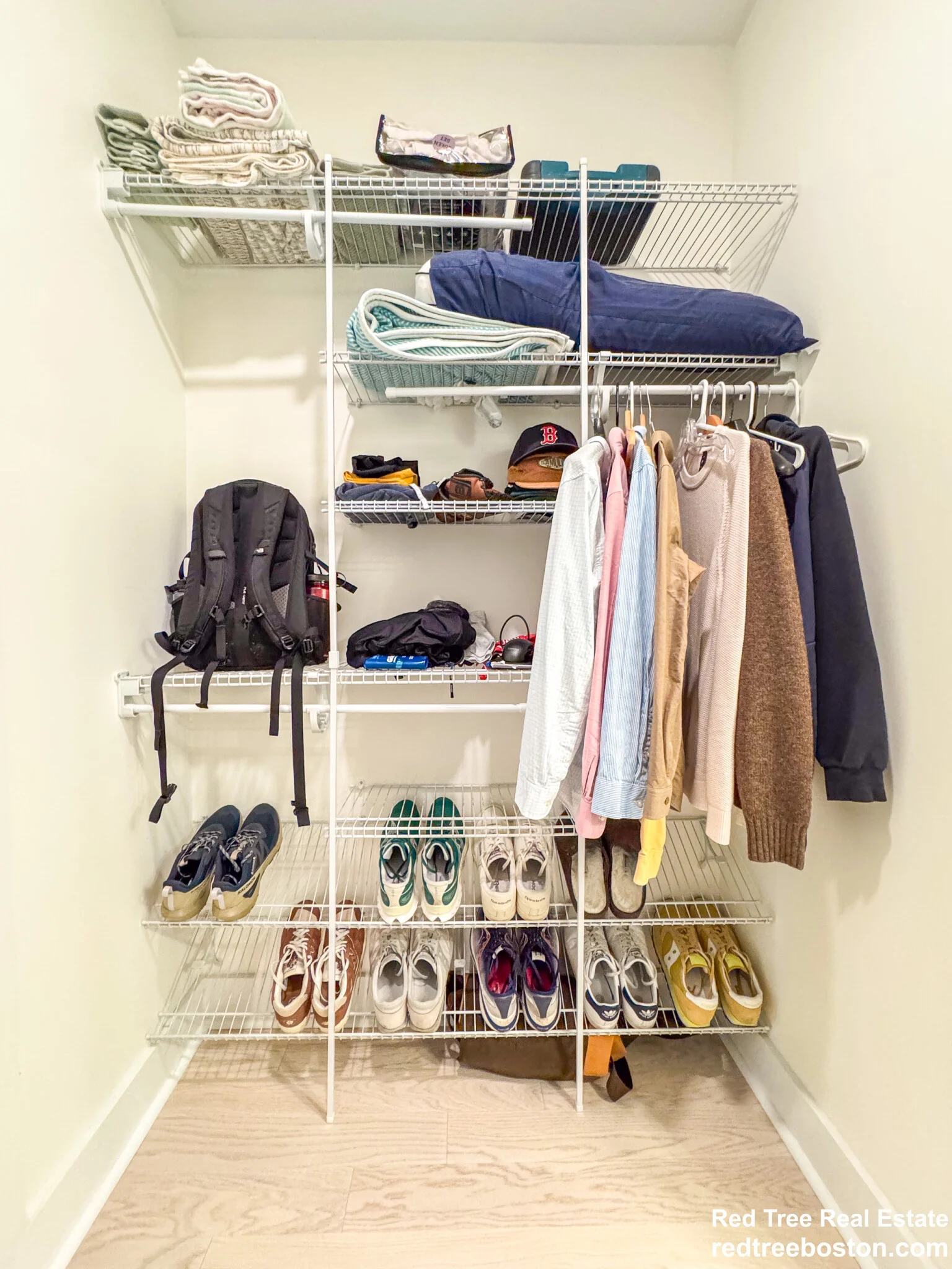 231 Maverick St, East Boston