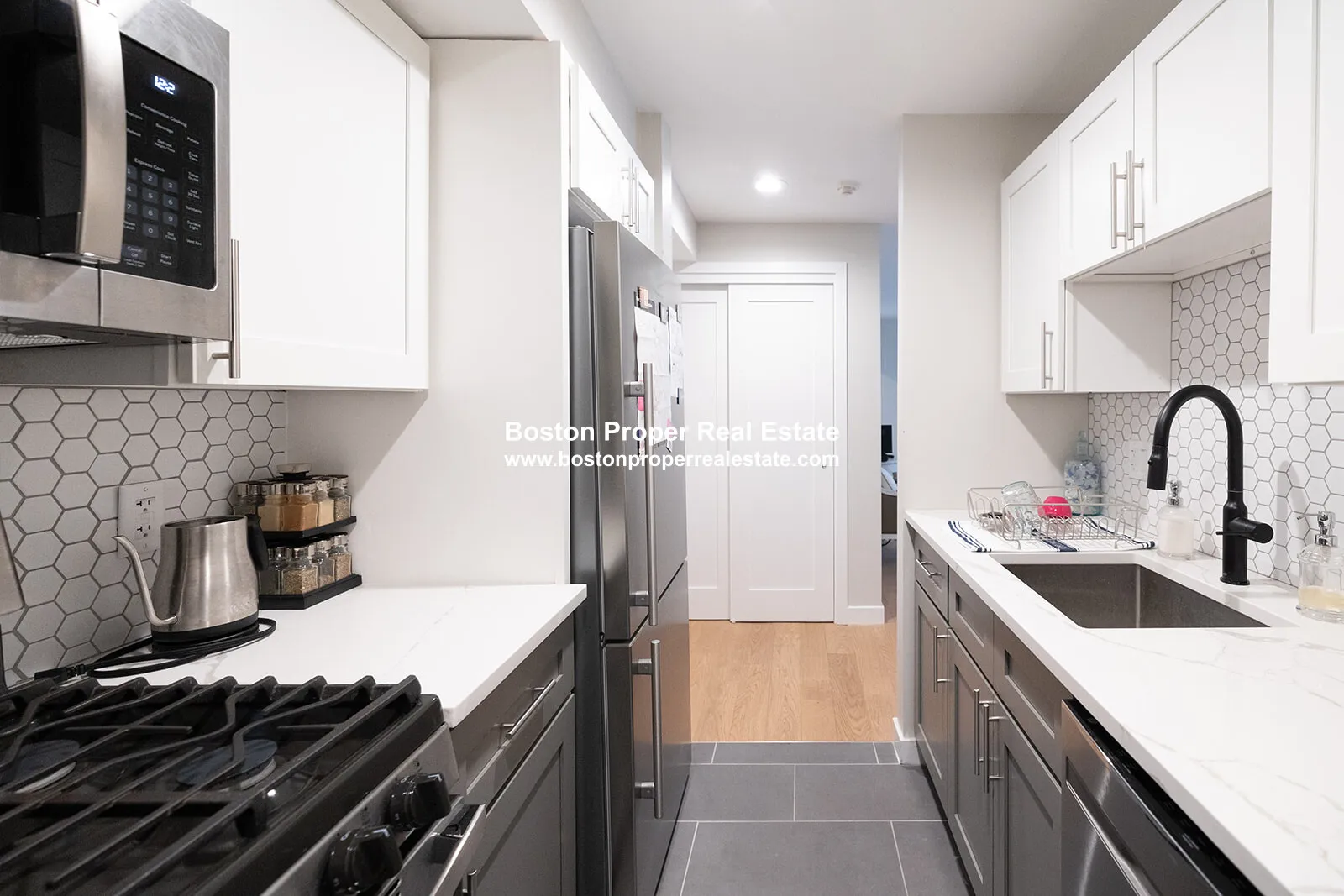 1661 Washington St, South End