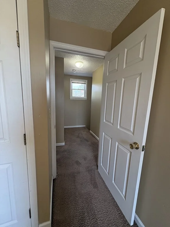 160 East St, Chicopee