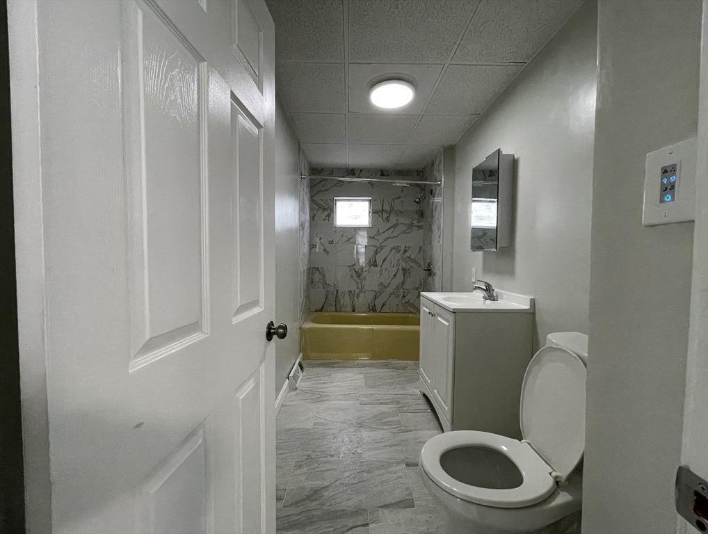 22 Douglas St, Worcester