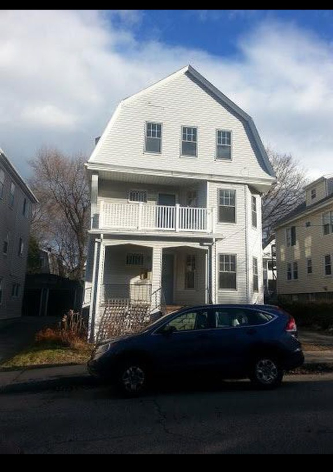 19 Edward Sullivan Rd, Strawberry Hill