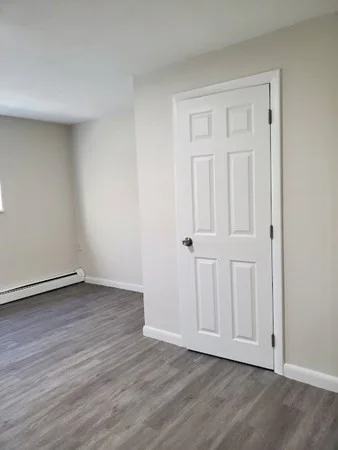 580 Cummins Highway, Mattapan