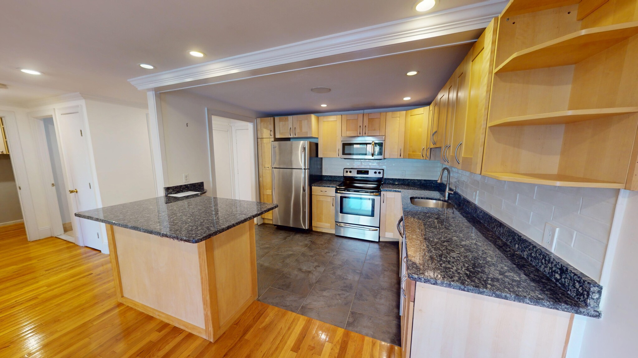 121 Tremont St, Brighton