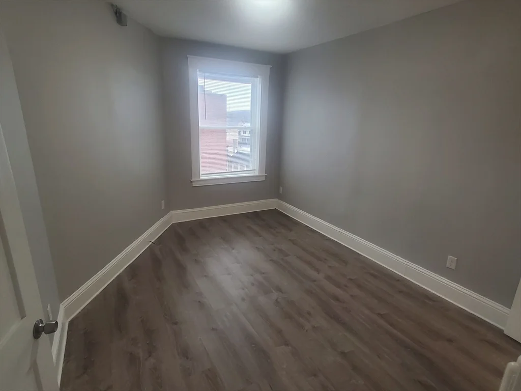 738 Washington St, Norwood