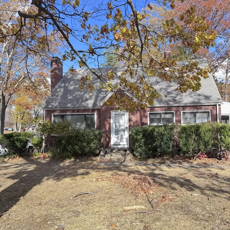 131 Worcester Providence Turnpike, Millbury