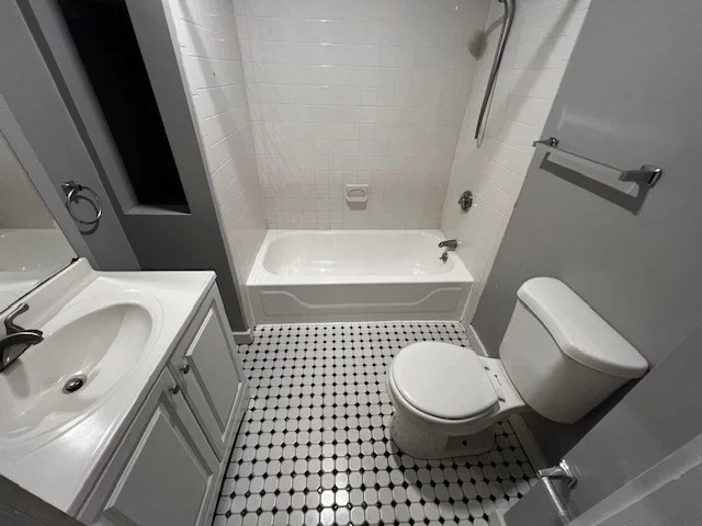 11 Sunset St, Mission Hill