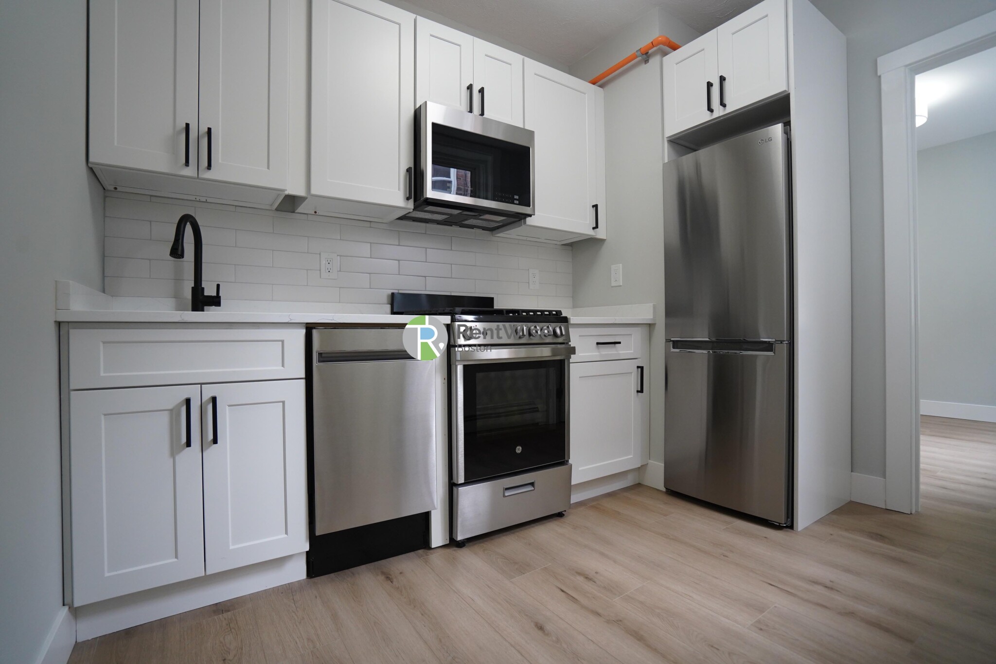 168 Endicott St, North End