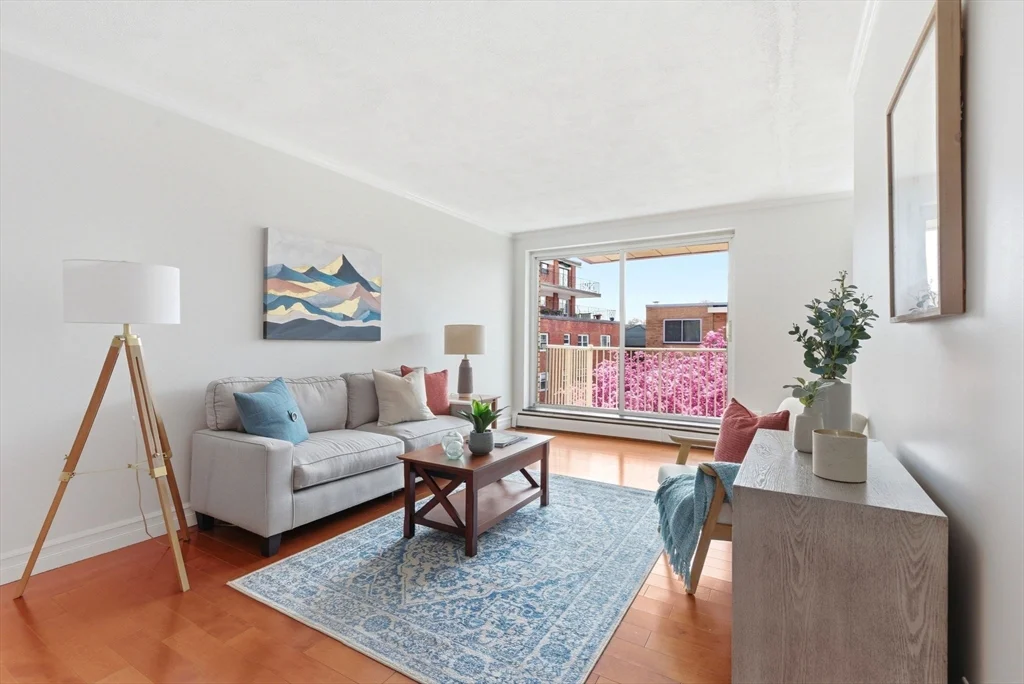 123 Sewall Ave, Coolidge Corner