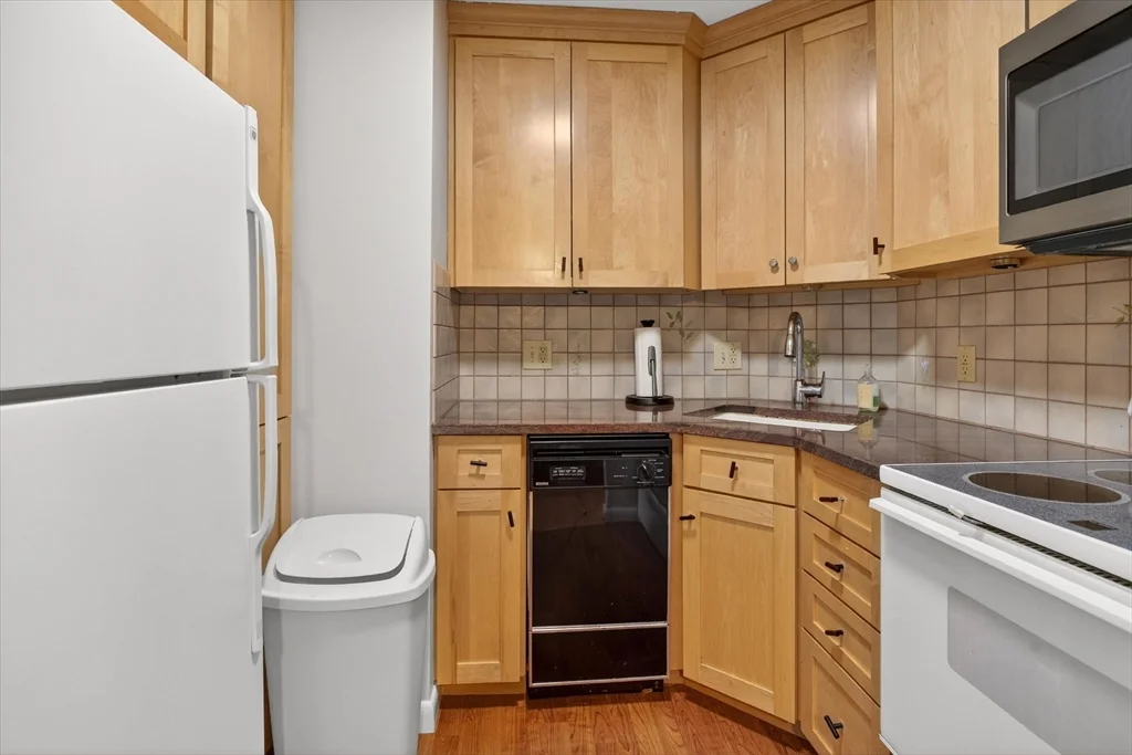 272 Albion St, Wakefield