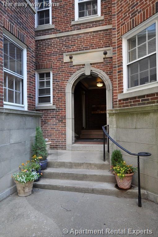 77 Martin St, Porter Square