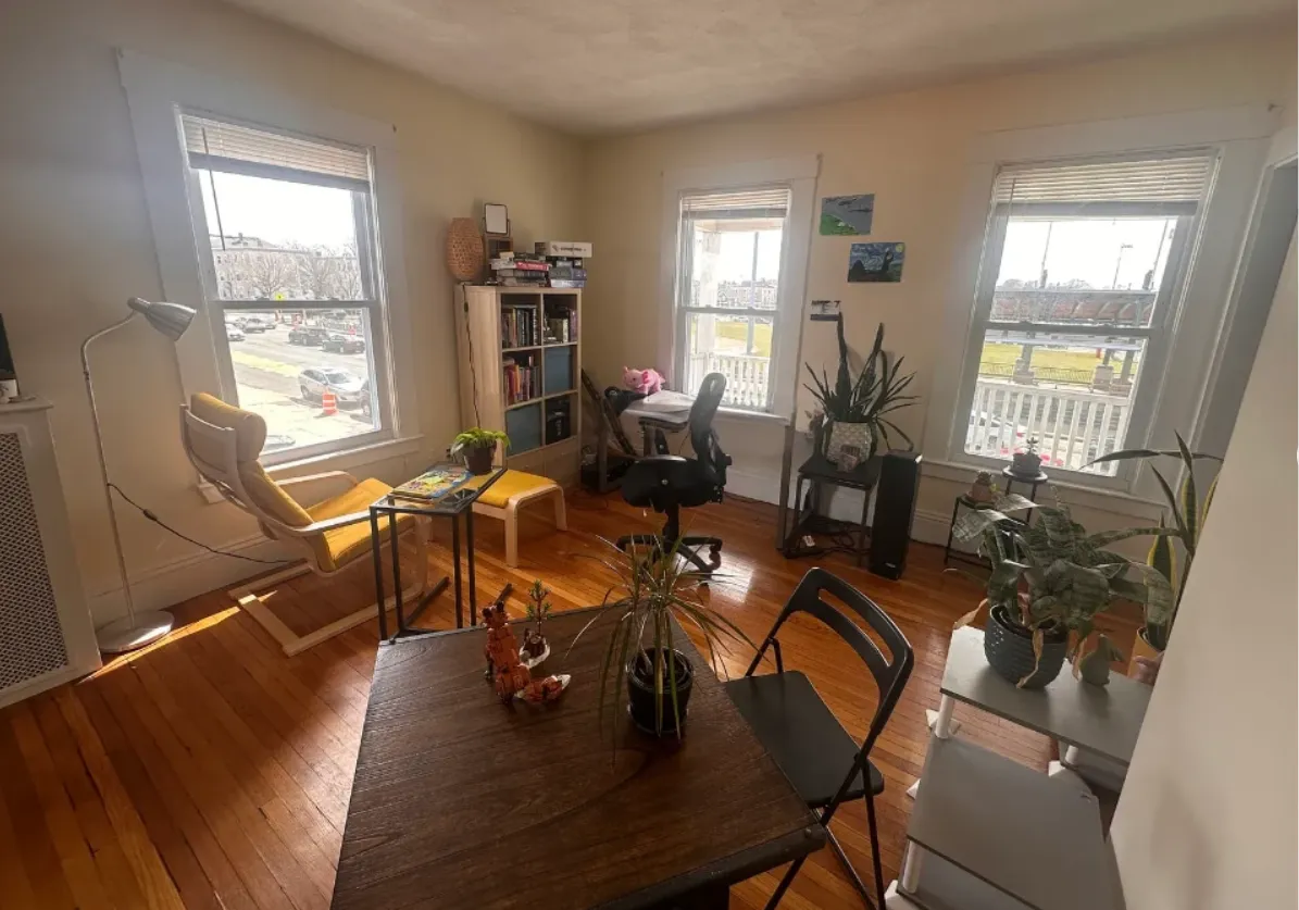 543 Broadway, South Medford