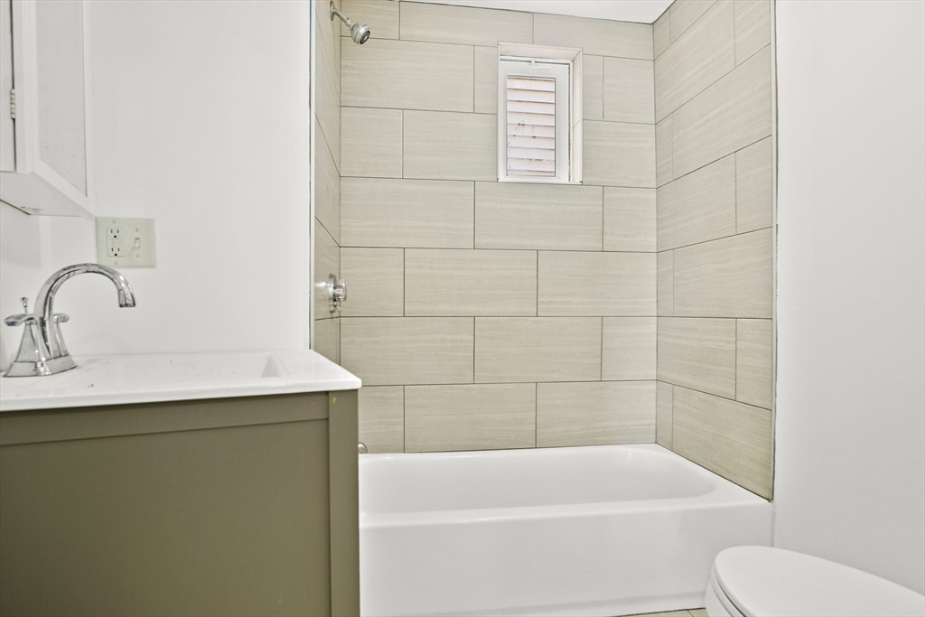 2 Walnut, Dorchester