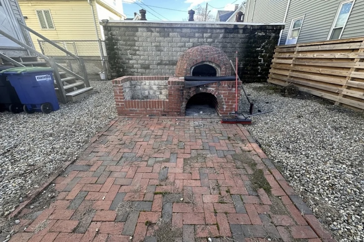 374 Highland Ave, Davis Square