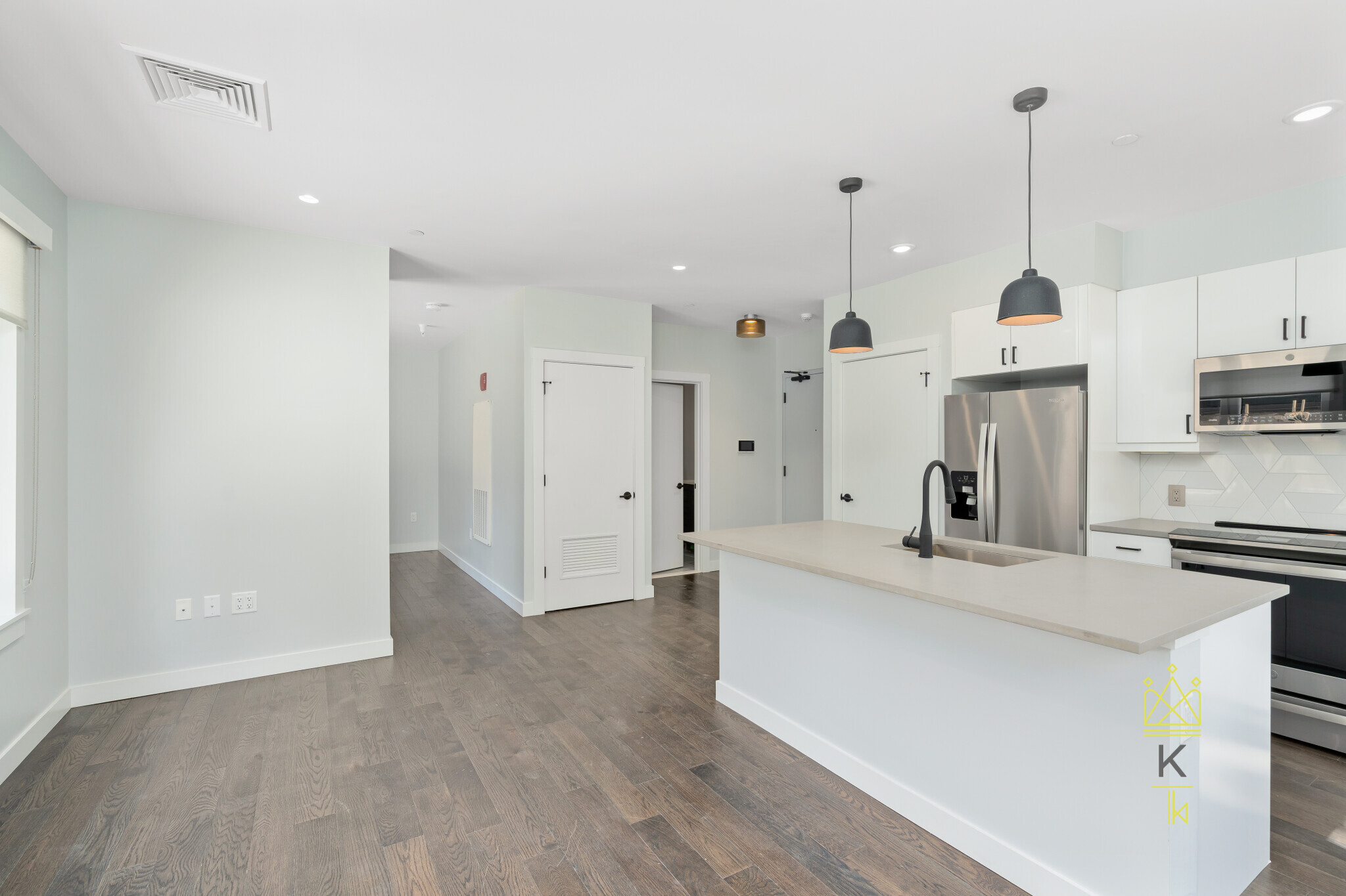 54 Auburn St, Coolidge Corner