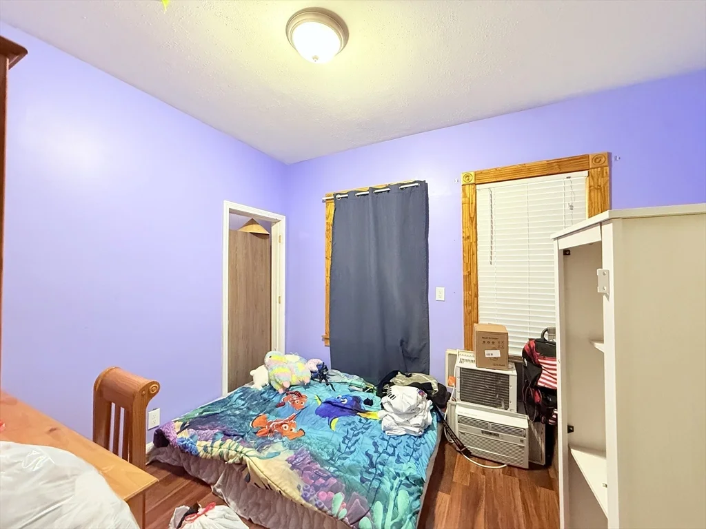 142 Abbott St, Lawrence